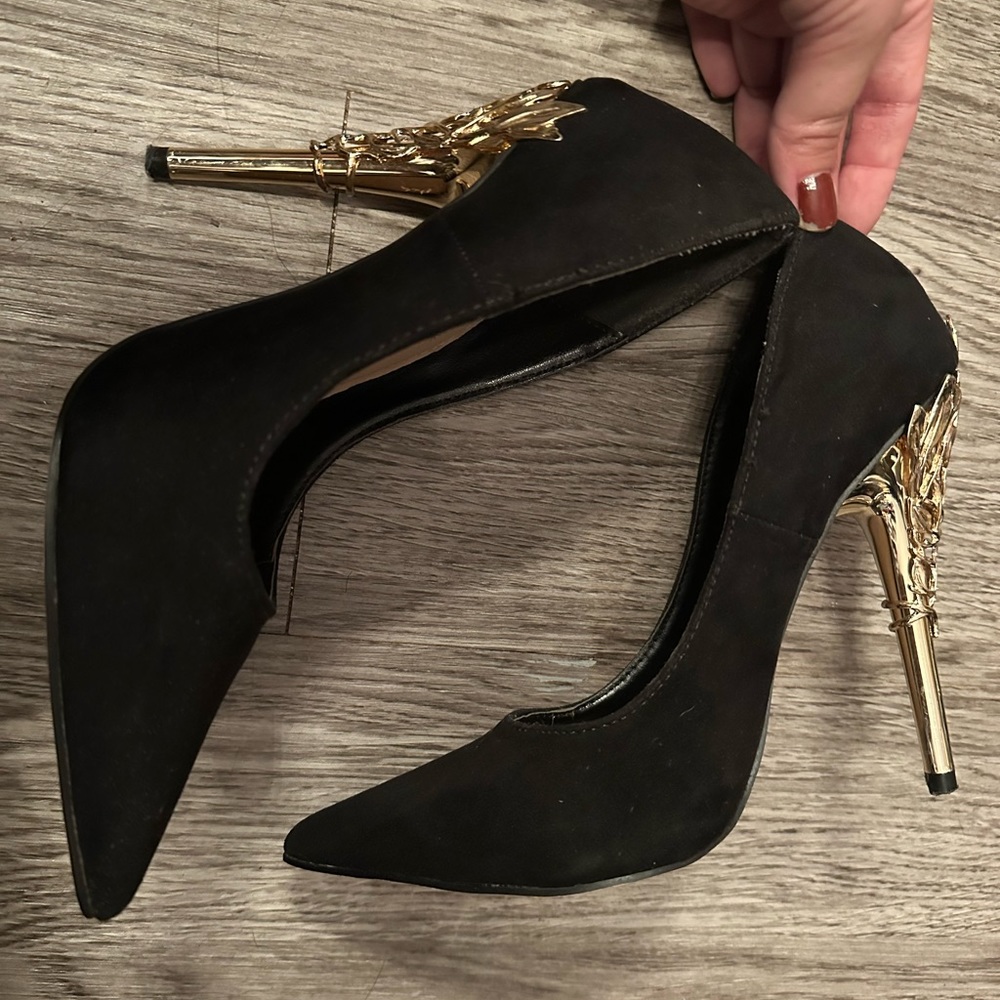 Black Elegant shoes sz 6